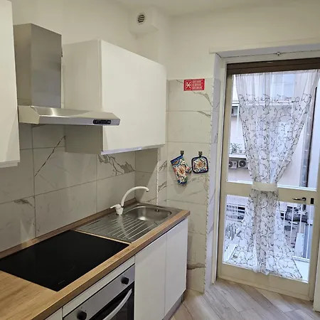 Mary House דירה *