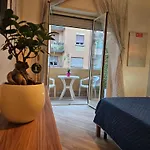 Mary House Apartment